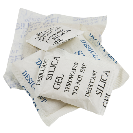 از بسته‌های سیلیکاژل برای نگهداری محصولات در رطوبت مناسب استفاده می‌شود. این بسته‌های کوچک زمانی که رطوبت زیادی در هوا یا محصولات داشته باشد جذب می‌کنند.